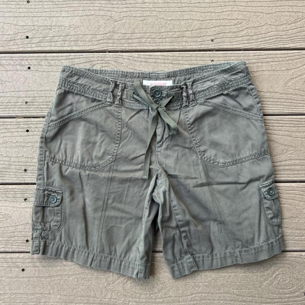 Vintage Y2K No‎ Boundaries Green Bermuda Cargo Shorts Low Rise Size 11 Grunge